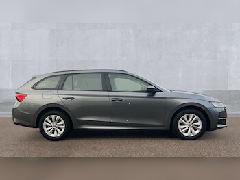 Used Skoda Octavia 2024 for sale - 76479585: Photo
