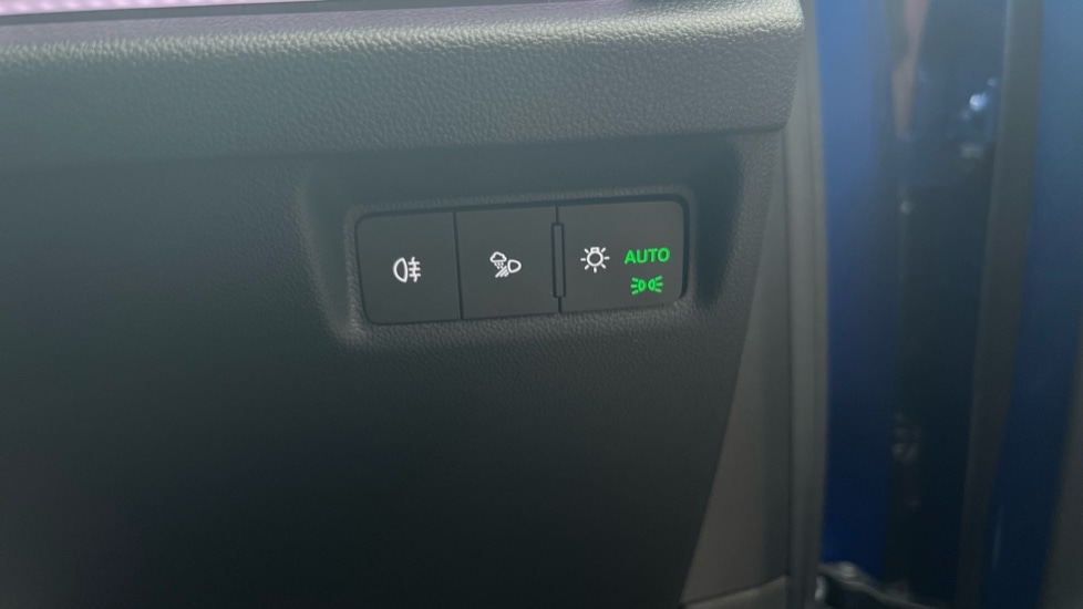 Used Skoda Enyaq 2021 for sale - 76872061: Photo 65