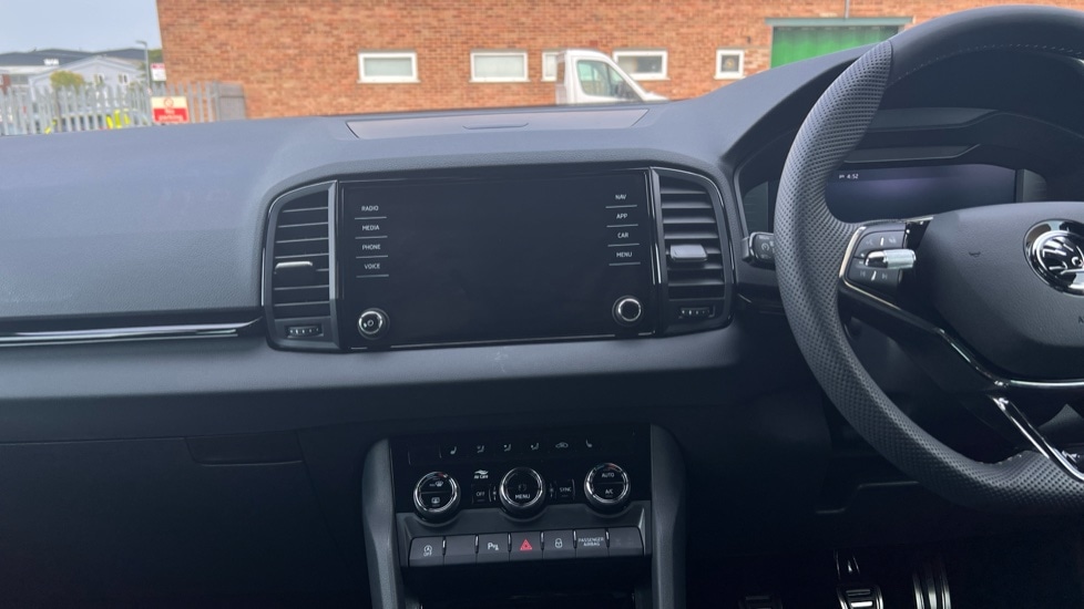 Used Skoda Karoq 2024 for sale - 76868939: Photo 13