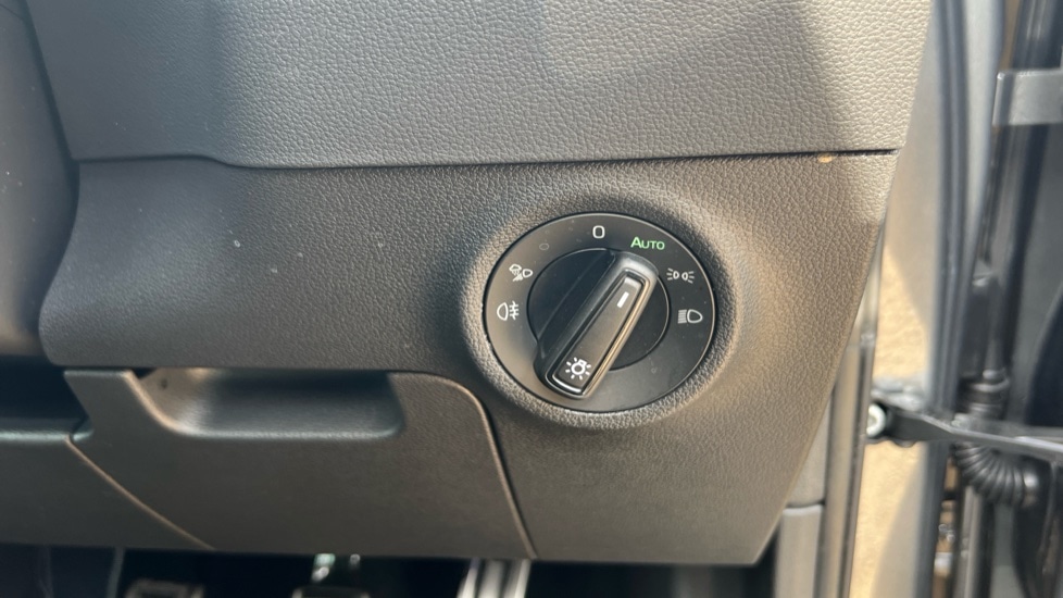 Used Skoda Karoq 2024 for sale - 76868939: Photo 36