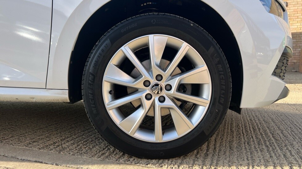 Used Skoda Kamiq 2023 for sale - 76870153: Photo 5