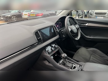 Used Skoda Karoq 2025 for sale - 76888870: Photo