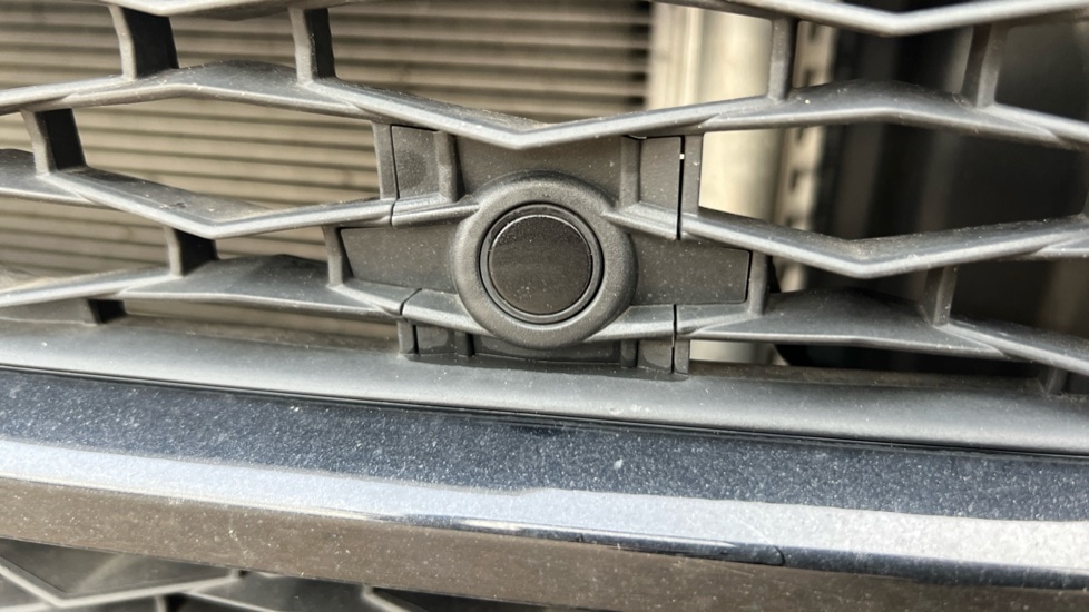 Used Skoda Karoq 2025 for sale - 76888870: Photo 31