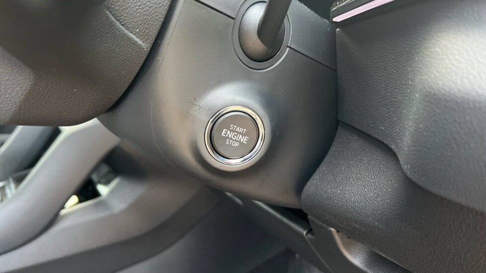 Used Skoda Karoq 2025 for sale - 76888870: Photo 37