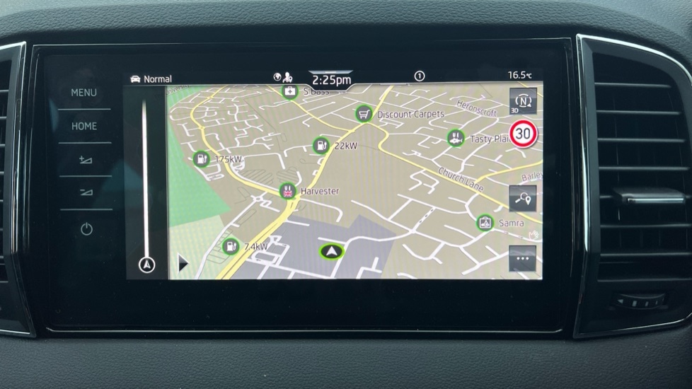 Used Skoda Karoq 2025 for sale - 76888870: Photo 65