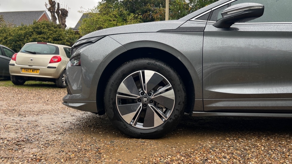 Used Skoda Enyaq 2025 for sale - 76871710: Photo 19