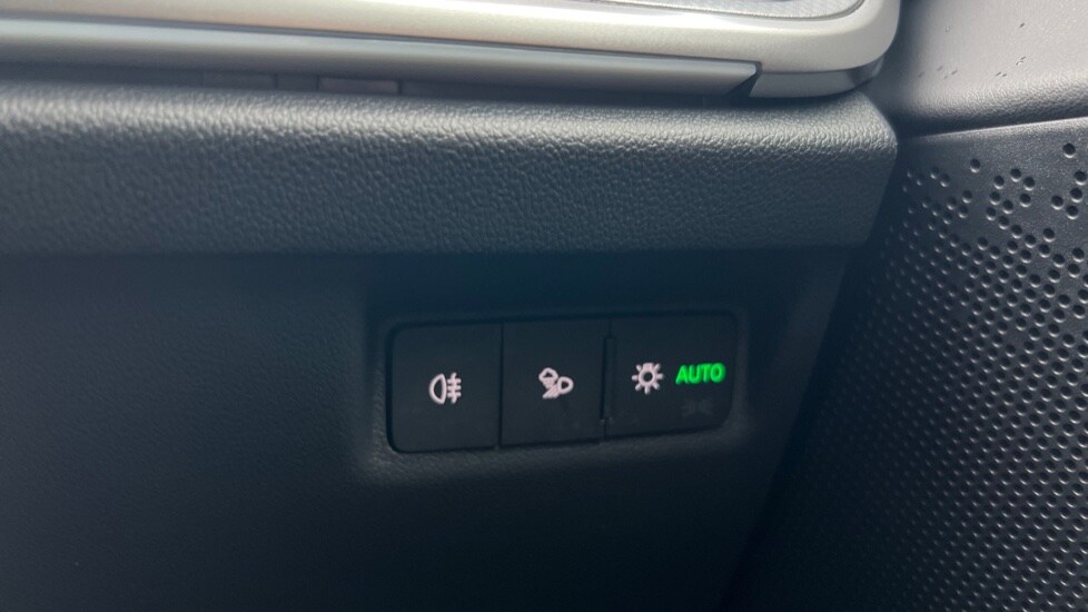 Used Skoda Enyaq 2025 for sale - 76871710: Photo 23