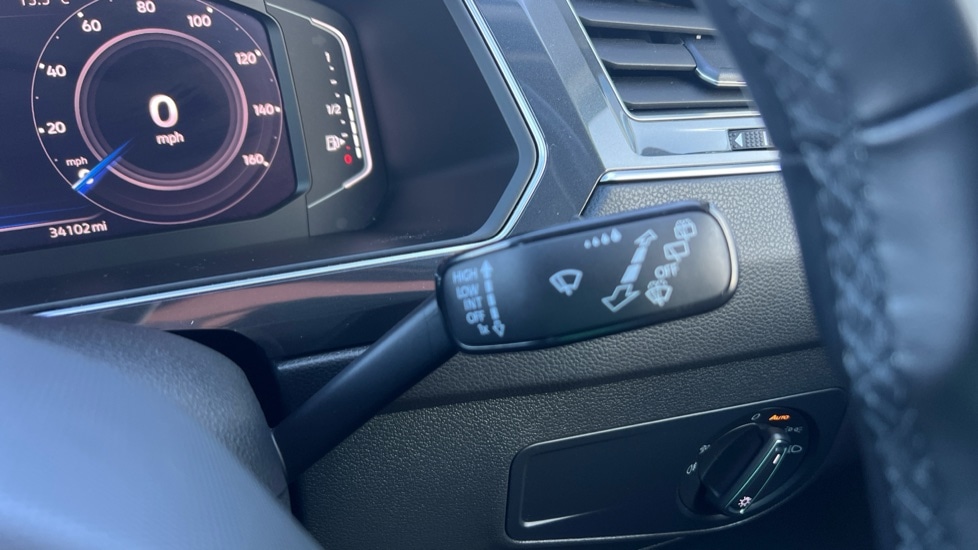 Used Volkswagen Tiguan 2020 for sale - 76869531: Photo 24