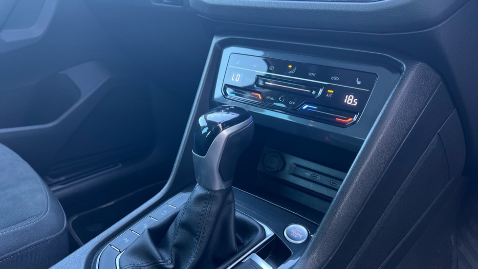 Used Volkswagen Tiguan 2020 for sale - 76869531: Photo 29