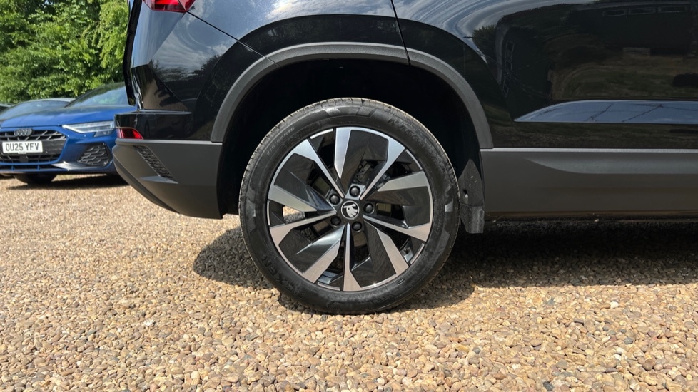 Used Skoda Karoq 2025 for sale - 76458740: Photo 5