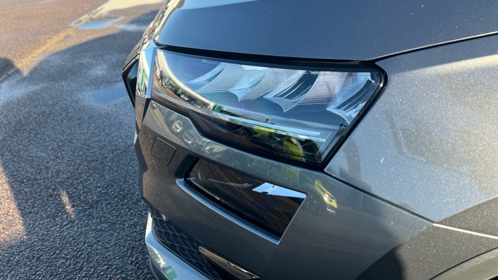 Used Skoda Karoq 2024 for sale - 76872991: Photo 30