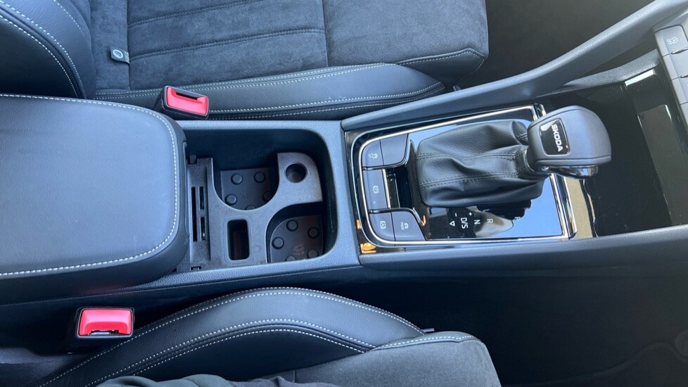 Used Skoda Karoq 2024 for sale - 76872991: Photo 40