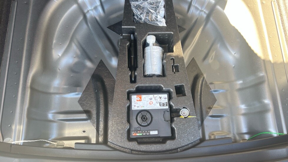 Used Skoda Karoq 2024 for sale - 76872991: Photo 47