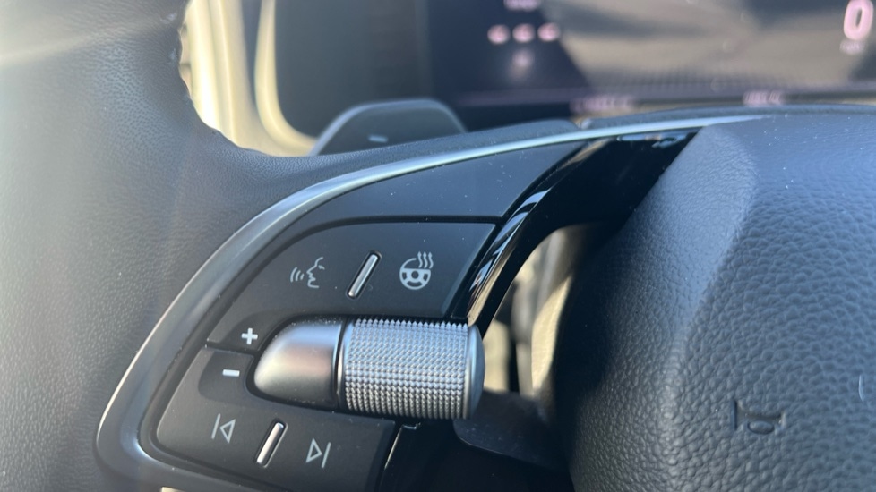 Used Skoda Karoq 2024 for sale - 76872991: Photo 52