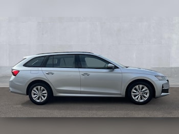 Used Skoda Octavia 2024 for sale - 75934668: Photo