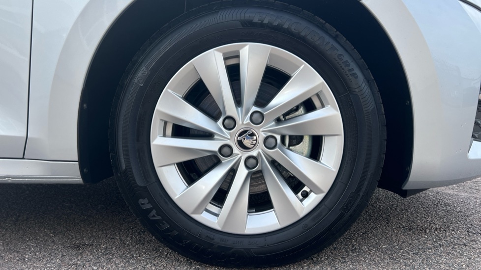 Used Skoda Octavia 2024 for sale - 75934668: Photo 5