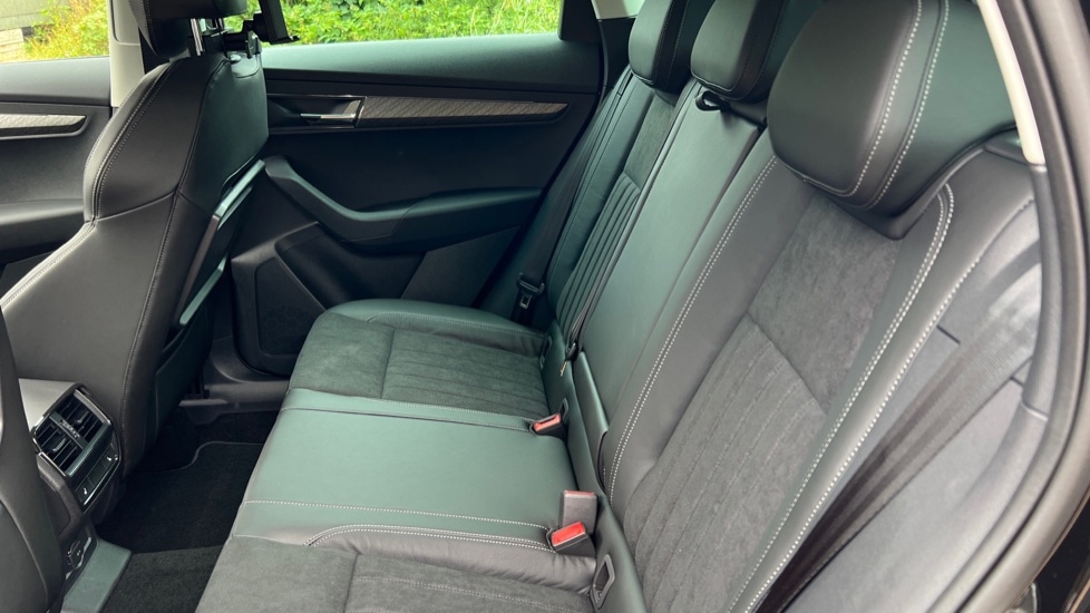 Used Skoda Karoq 2025 for sale - 76514835: Photo 15