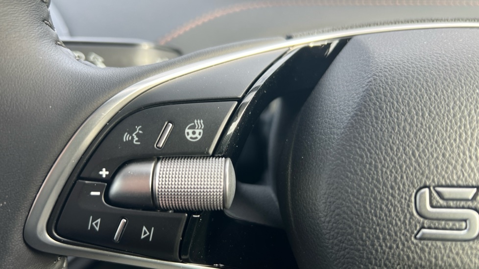 Used Skoda Enyaq 2025 for sale - 76937528: Photo 27