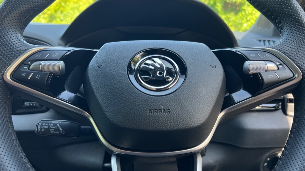 Used Skoda Karoq 2024 for sale - 76441924: Photo 28