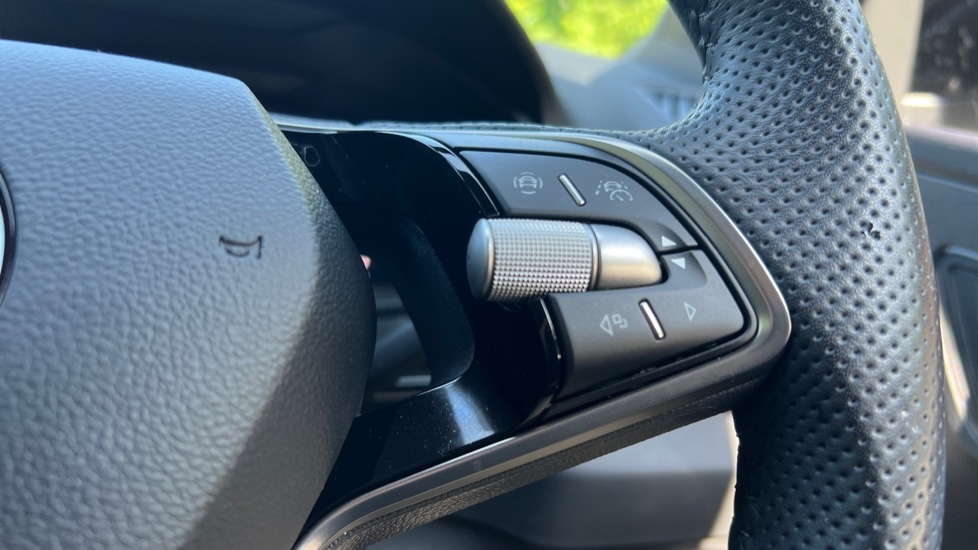 Used Skoda Karoq 2024 for sale - 76441924: Photo 29