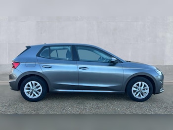 Used Skoda Fabia 2025 for sale - 76870499: Photo