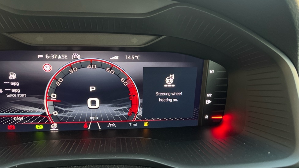 Used Skoda Karoq 2025 for sale - 76338720: Photo 64