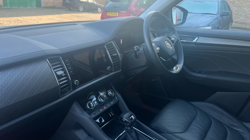 Used Skoda Kodiaq 2024 for sale - 77018262: Photo 2