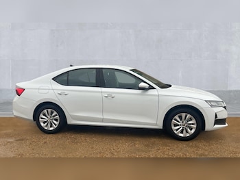 Used Skoda Octavia 2024 for sale - 76966816: Photo