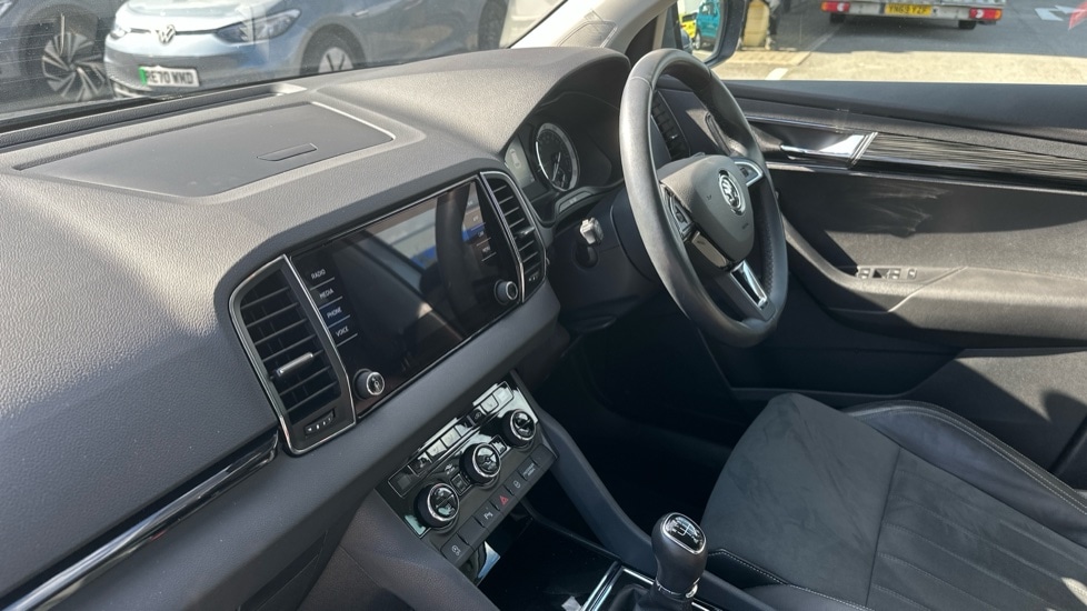 Used Skoda Karoq 2019 for sale - 76366505: Photo 2