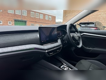 Used Skoda Octavia 2025 for sale - 76466394: Photo