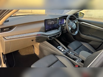 Used Skoda Octavia 2025 for sale - 76130623: Photo