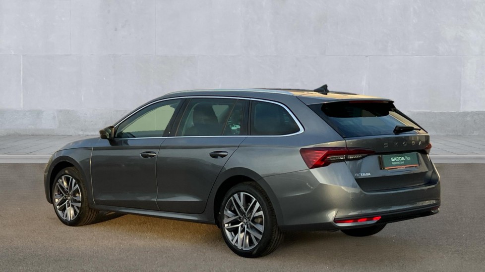 Used Skoda Octavia 2025 for sale - 76130623: Photo 3