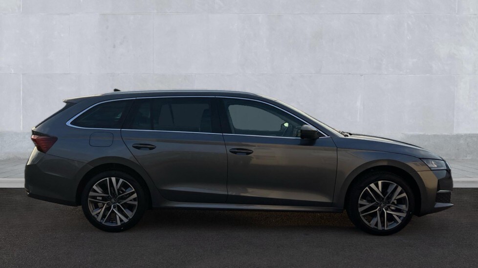 Used Skoda Octavia 2025 for sale - 76130623: Photo 4