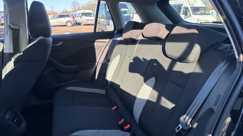 Used Skoda Kamiq 2025 for sale - 76873136: Photo 15