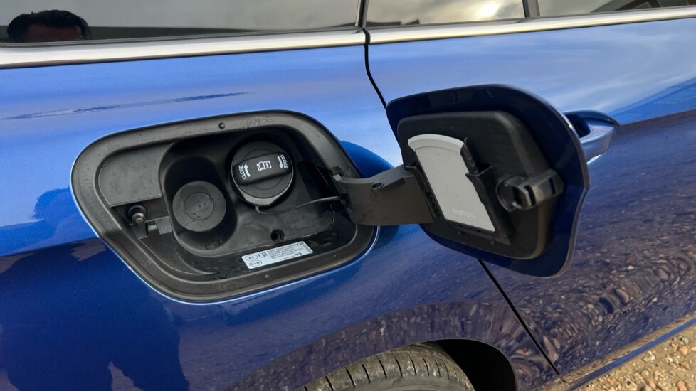 Used Skoda Superb 2025 for sale - 76871303: Photo 29