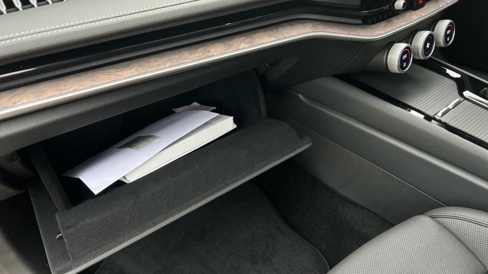 Used Skoda Superb 2025 for sale - 76871303: Photo 37