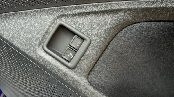 Used Skoda Superb 2025 for sale - 76140348: Photo 32