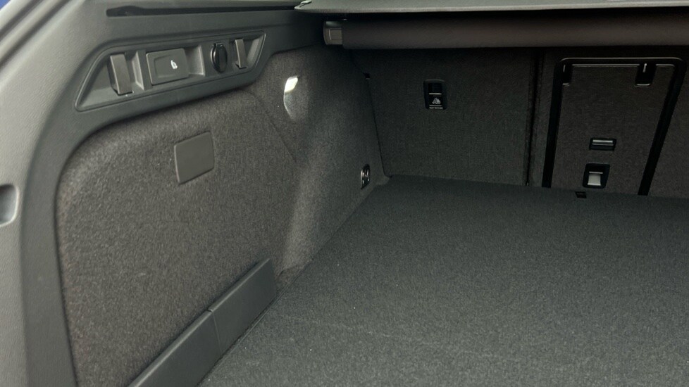 Used Skoda Superb 2025 for sale - 76140348: Photo 35