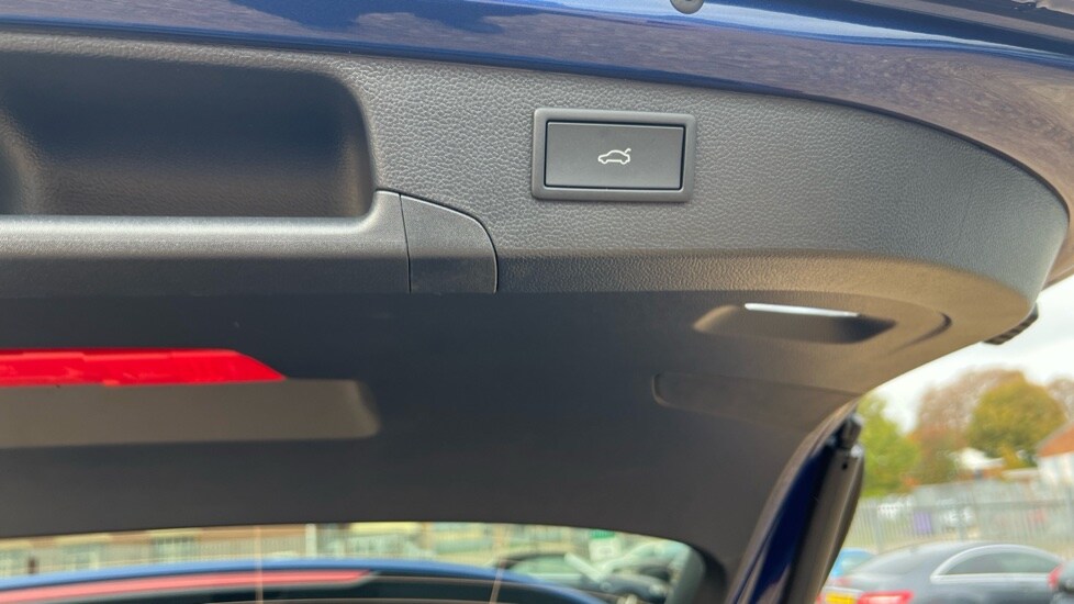 Used Skoda Superb 2025 for sale - 76140348: Photo 40