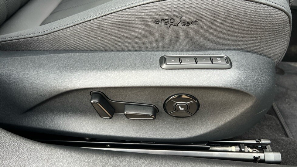 Used Skoda Superb 2025 for sale - 76140348: Photo 43