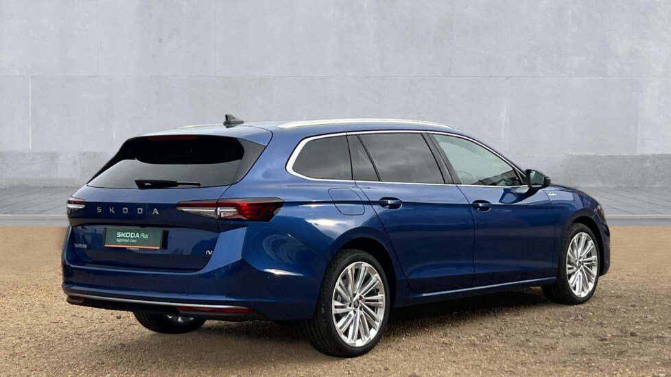 Used Skoda Superb 2025 for sale - 76140348: Photo 8