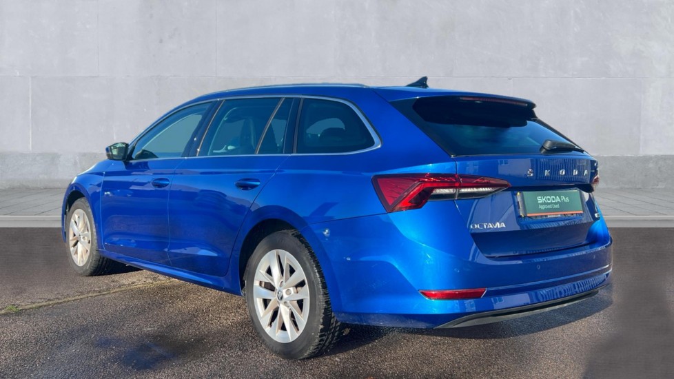 Used Skoda Octavia 2023 for sale - 76873751: Photo 3