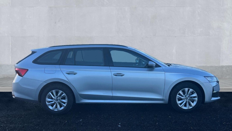 Used Skoda Octavia 2025 for sale - 76872048: Photo 4