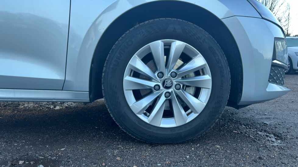 Used Skoda Octavia 2025 for sale - 76872048: Photo 5