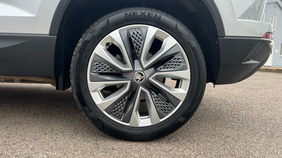 Used Skoda Karoq 2024 for sale - 76272862: Photo 20