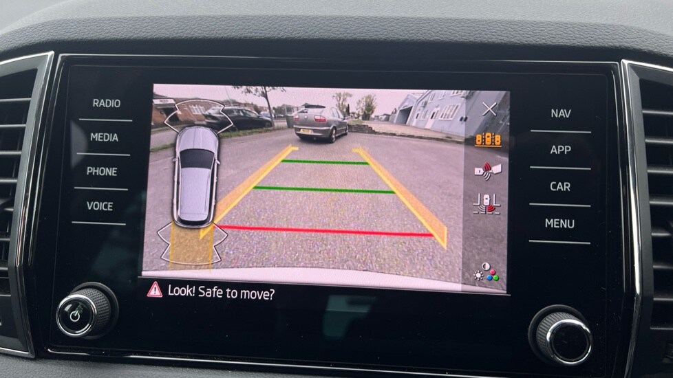 Used Skoda Karoq 2024 for sale - 76272862: Photo 22