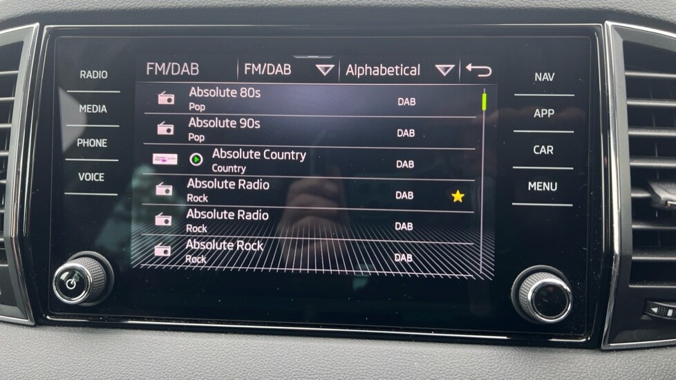 Used Skoda Karoq 2024 for sale - 76272862: Photo 24