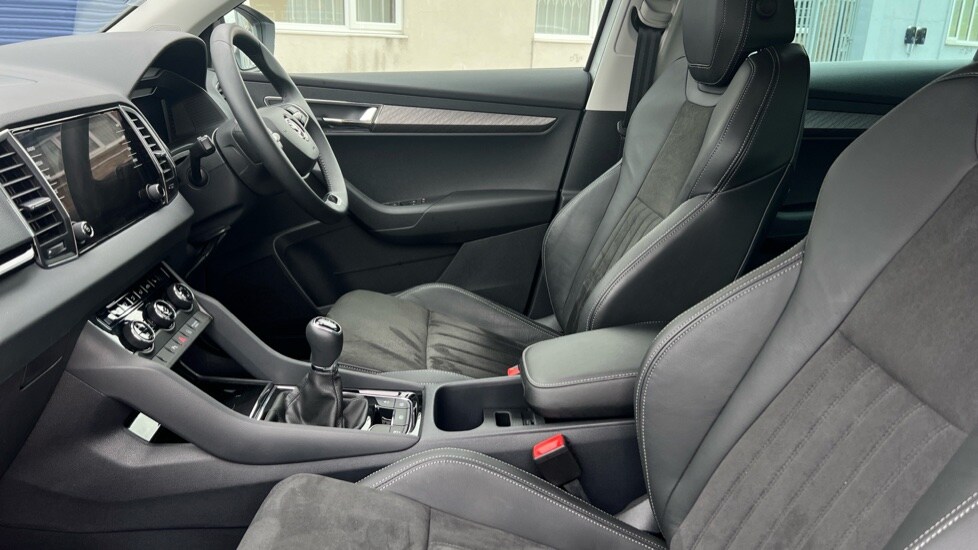 Used Skoda Karoq 2024 for sale - 76272862: Photo 28