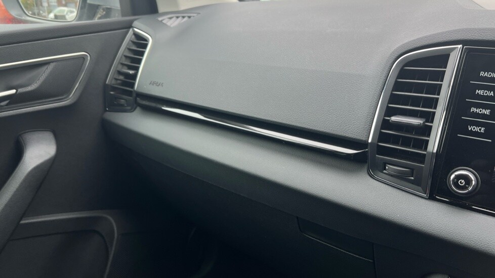 Used Skoda Karoq 2024 for sale - 76272862: Photo 30