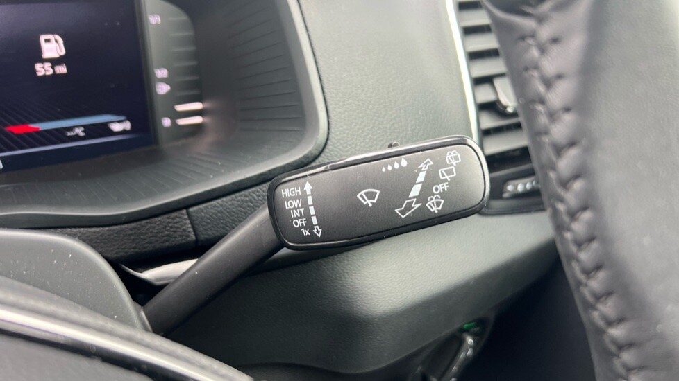 Used Skoda Karoq 2024 for sale - 76272862: Photo 37